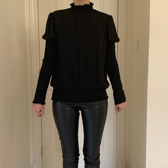 Vintage Zara top with gathered puffy sleeves - Picture 8 of 9